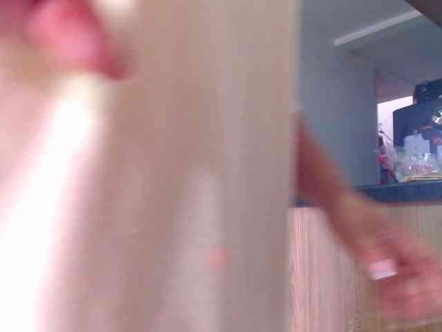 MARILYNWHANCO webcam