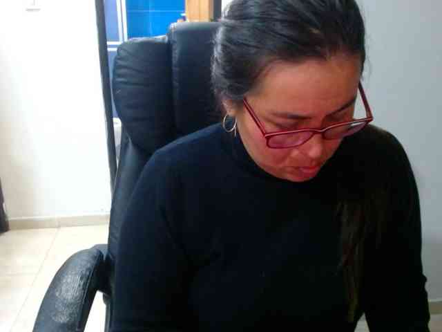 MARILYNWHANCO webcam