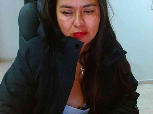 MARILYNWHANCO webcam