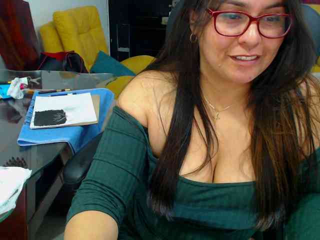 MARILYNWHANCO webcam