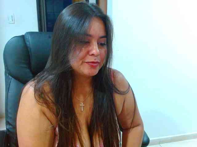 MARILYNWHANCO webcam