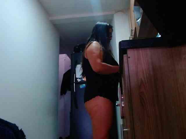 MARILYNWHANCO webcam