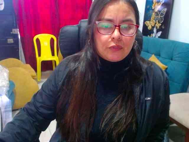 MARILYNWHANCO webcam