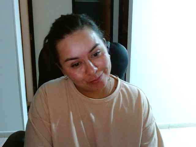 MARILYNWHANCO webcam