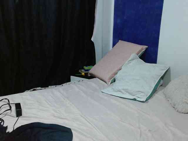 MARILYNWHANCO webcam