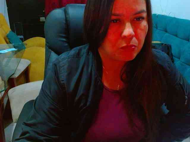 MARILYNWHANCO webcam