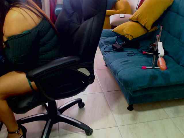 MARILYNWHANCO webcam