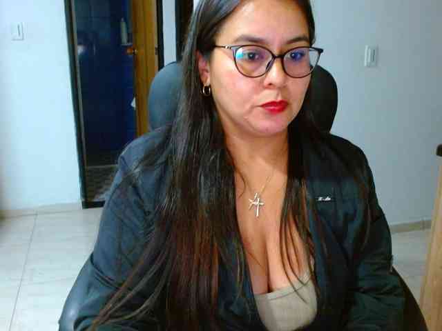 MARILYNWHANCO webcam