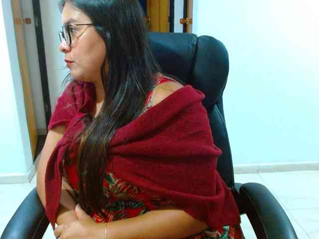 MARILYNWHANCO webcam