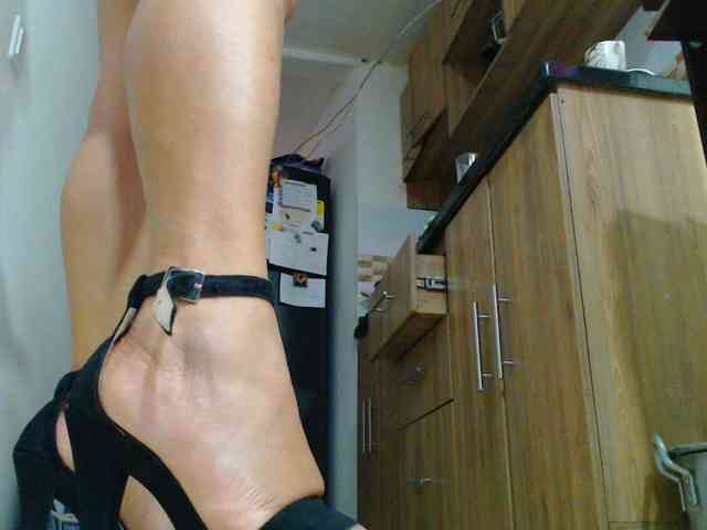 MARILYNWHANCO webcam