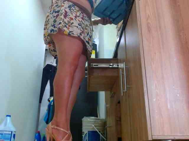 MARILYNWHANCO webcam