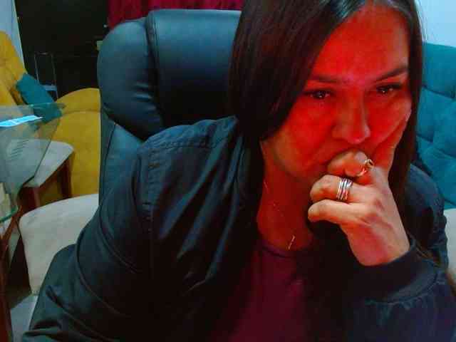 MARILYNWHANCO webcam