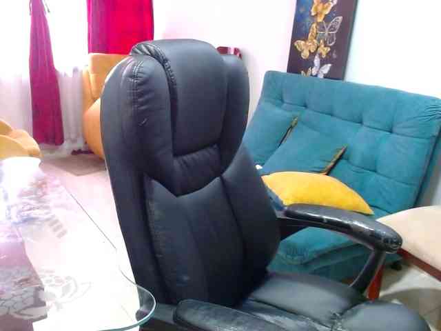 MARILYNWHANCO webcam