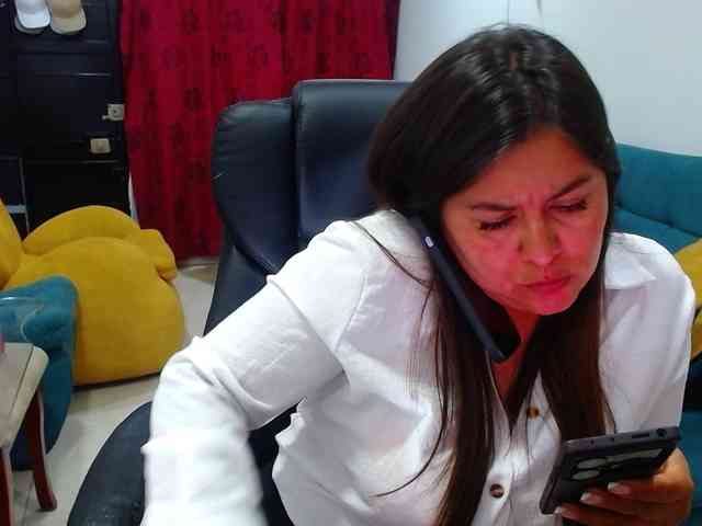 MARILYNWHANCO webcam