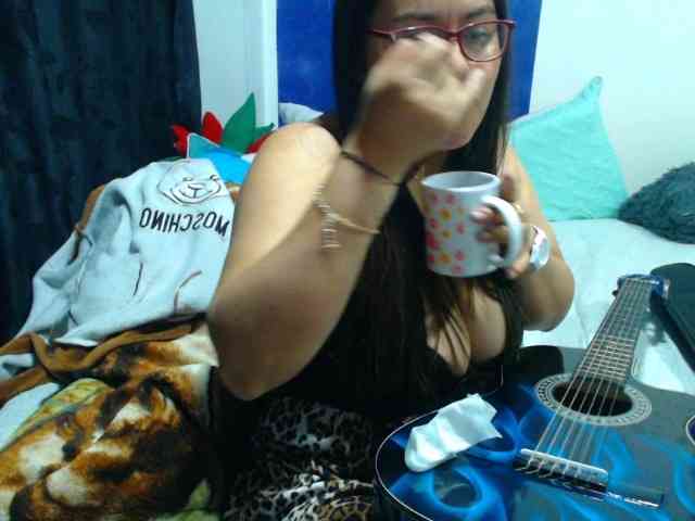 MARILYNWHANCO webcam