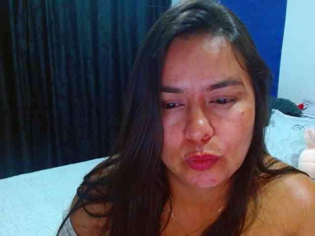 MARILYNWHANCO webcam