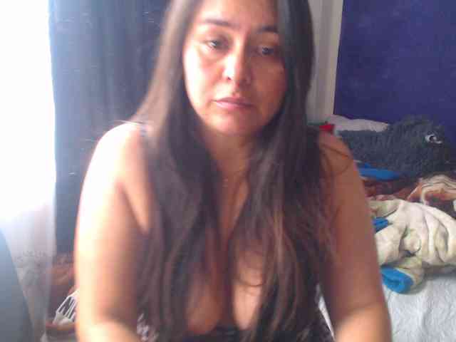 MARILYNWHANCO webcam