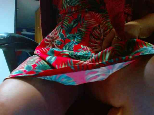 MARILYNWHANCO webcam