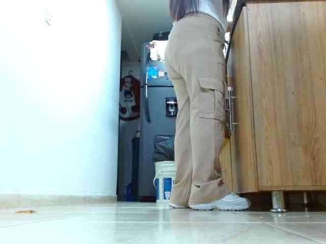 MARILYNWHANCO webcam