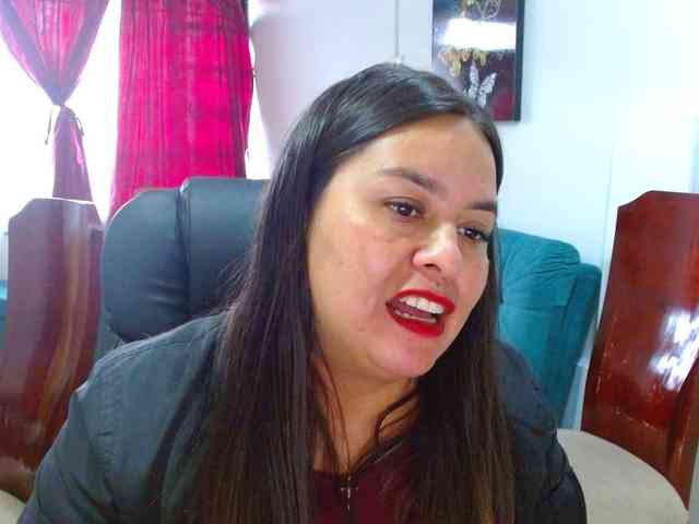 MARILYNWHANCO webcam