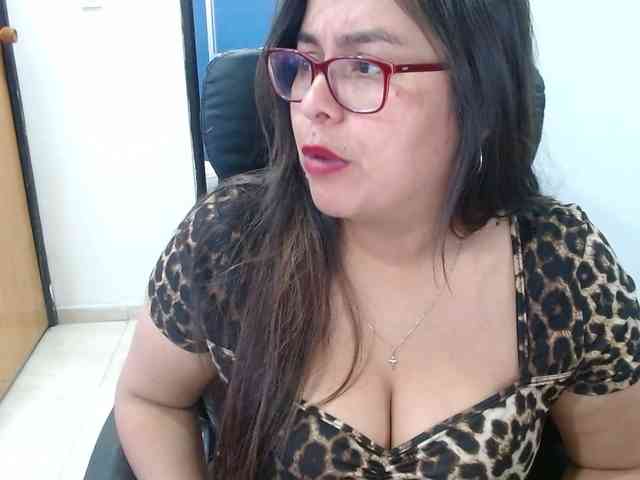 MARILYNWHANCO webcam