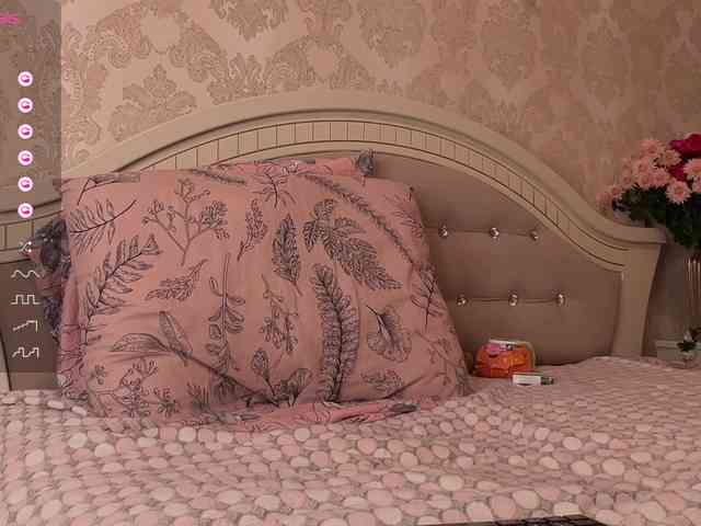 Lady-Dee webcam