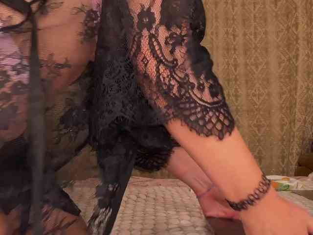 Lady-Dee webcam