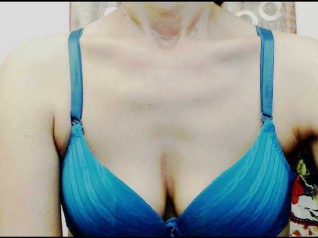 KalystaGreen's BongaCams show and profile