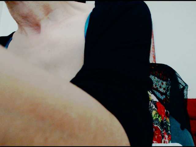 KalystaGreen's BongaCams show and profile