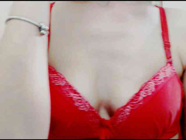 KalystaGreen webcam