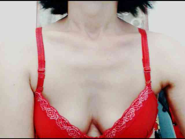KalystaGreen webcam