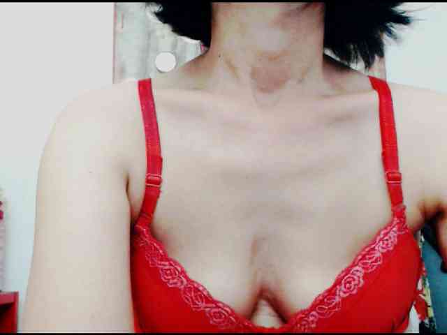 KalystaGreen webcam