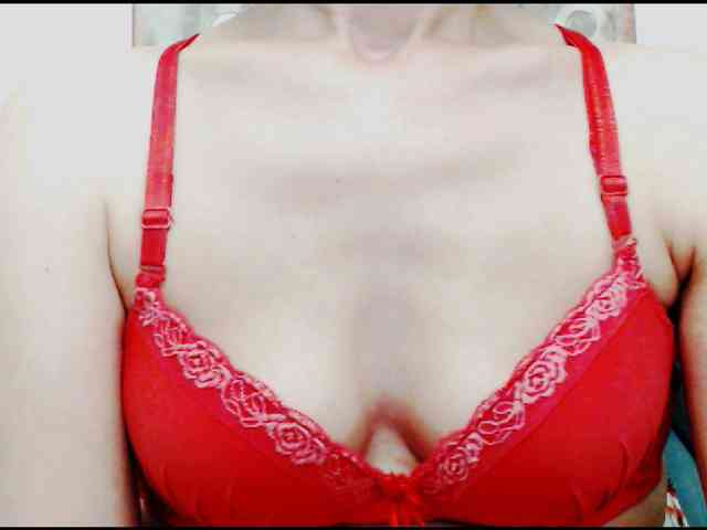 KalystaGreen webcam
