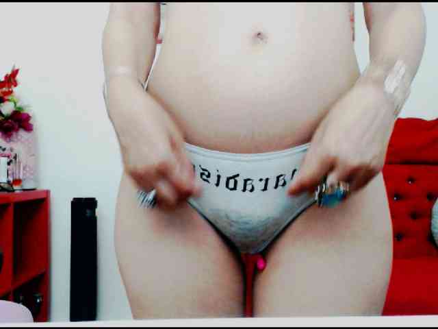 KalystaGreen webcam