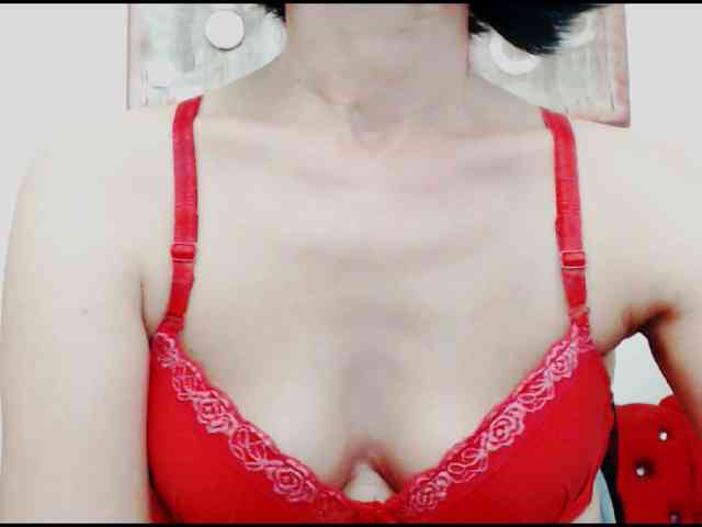 KalystaGreen webcam