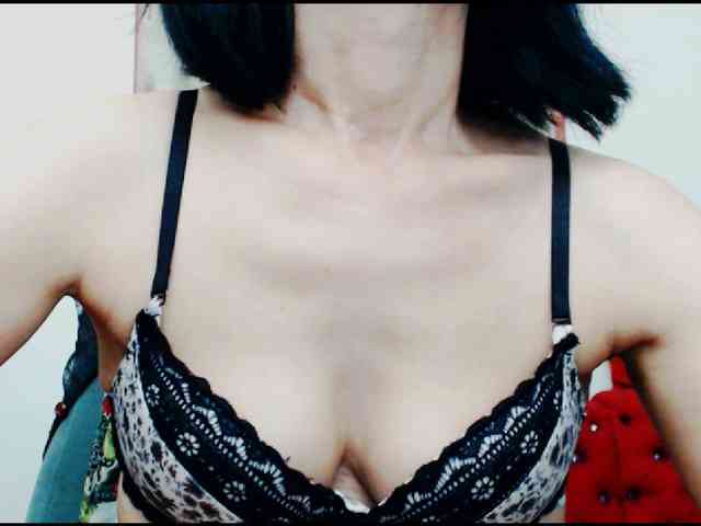 KalystaGreen webcam