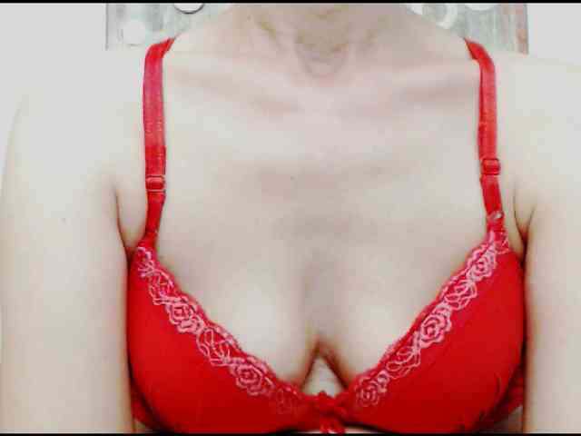 KalystaGreen webcam