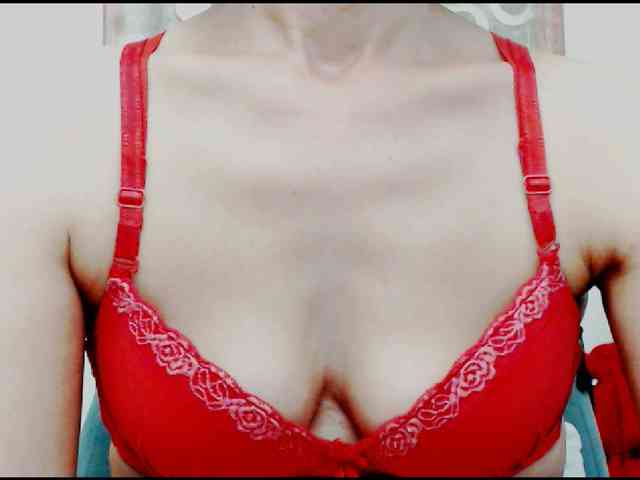 KalystaGreen webcam