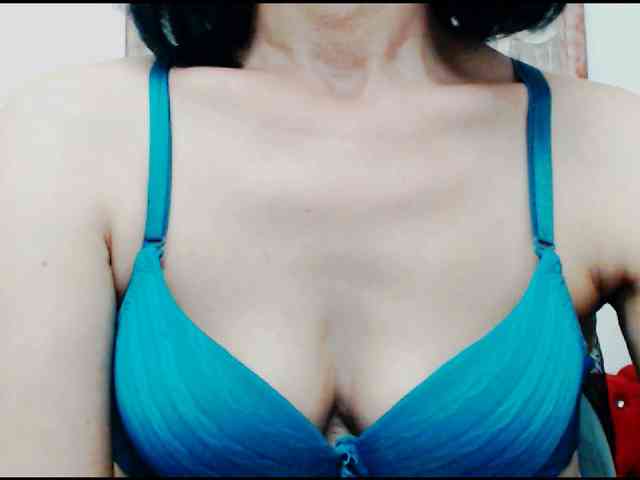 KalystaGreen webcam