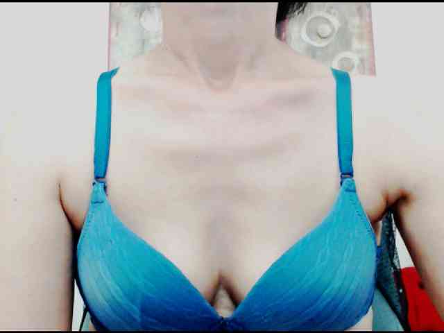 KalystaGreen webcam