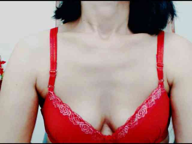 KalystaGreen webcam