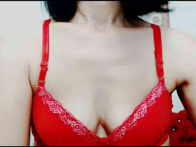 KalystaGreen webcam