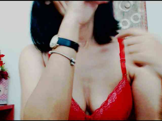 KalystaGreen webcam