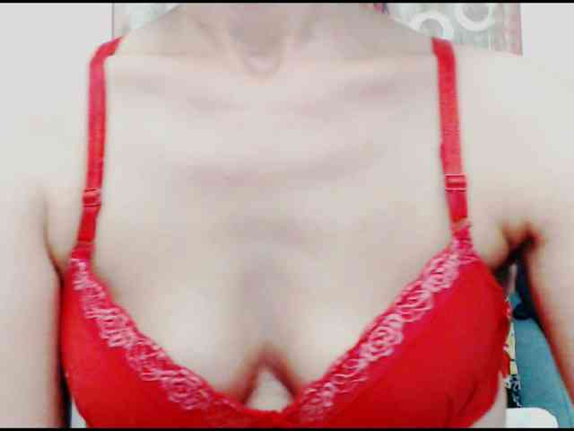 KalystaGreen webcam