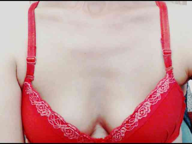 KalystaGreen webcam