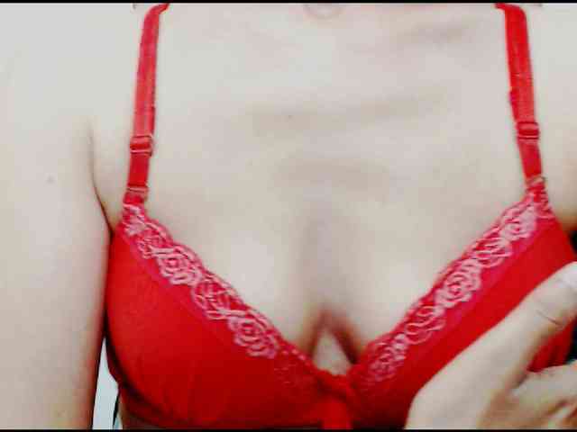 KalystaGreen webcam