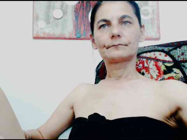 KalystaGreen webcam