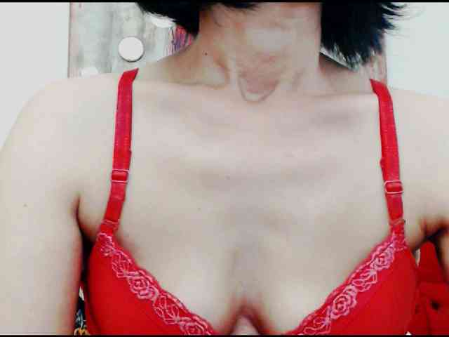 KalystaGreen webcam