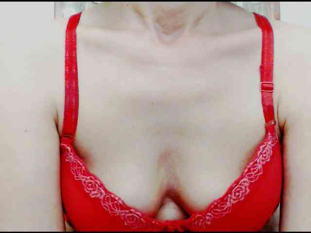 KalystaGreen webcam