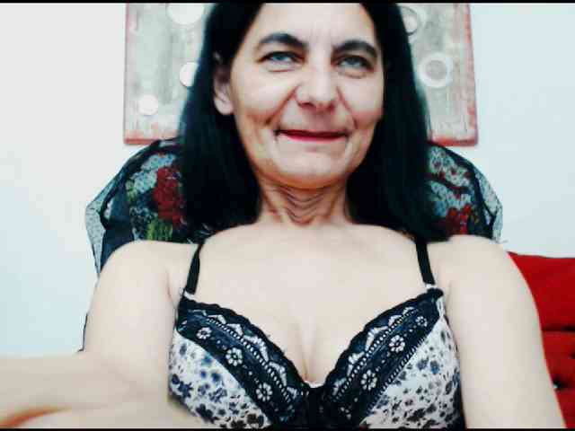 KalystaGreen webcam